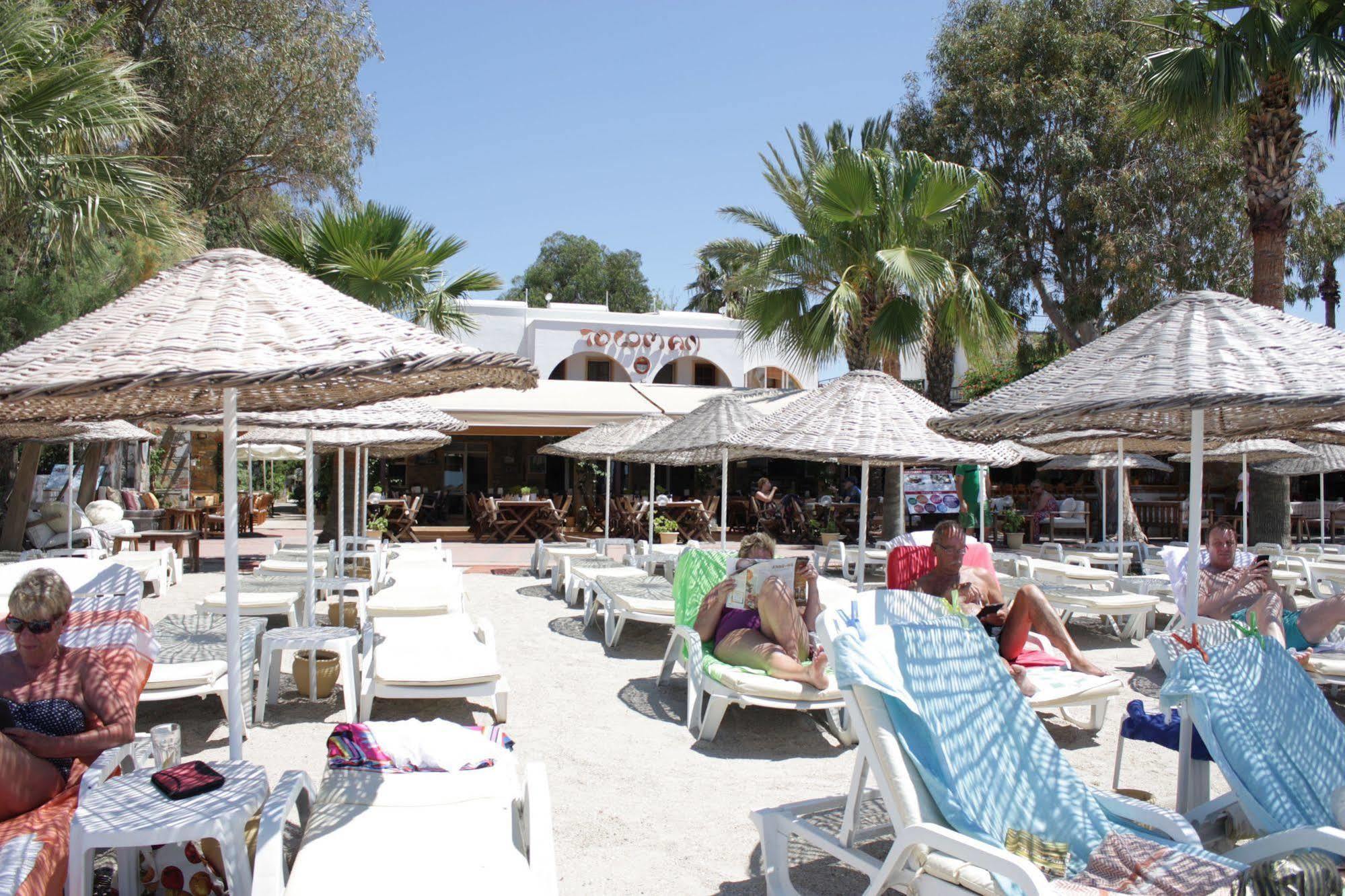 Toloman Hotel Bitez Beach Exteriör bild